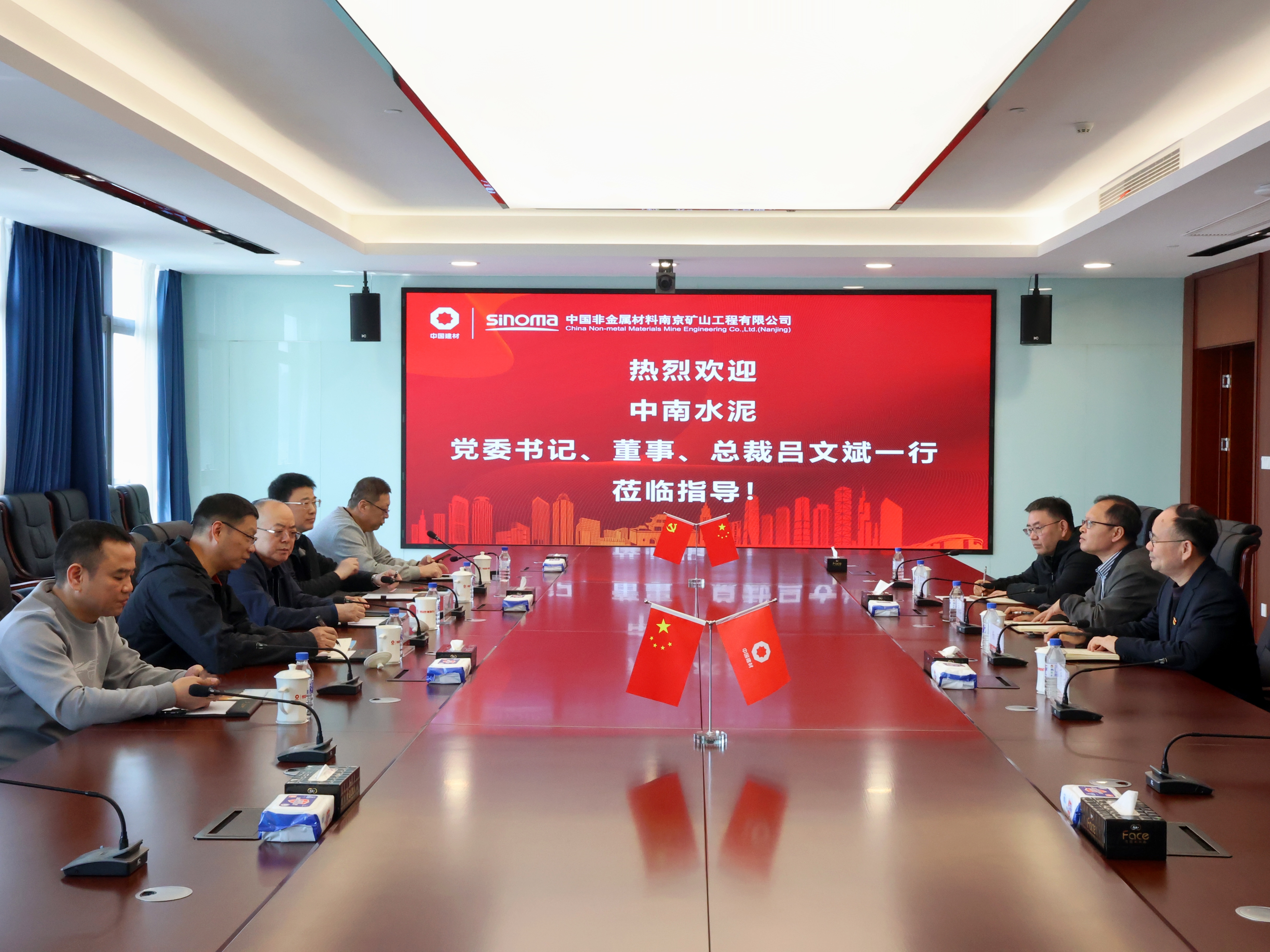 1744005010647895.jpg 6712d63f-5b5c-433b-acb7-1dd911878d57.jpg